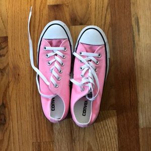 Bubble Gum pink Converse All Stars